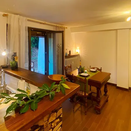 Monolocale Con Bagno Turco E Spazio Esterno With Turkish Bath And External Space Cremeno